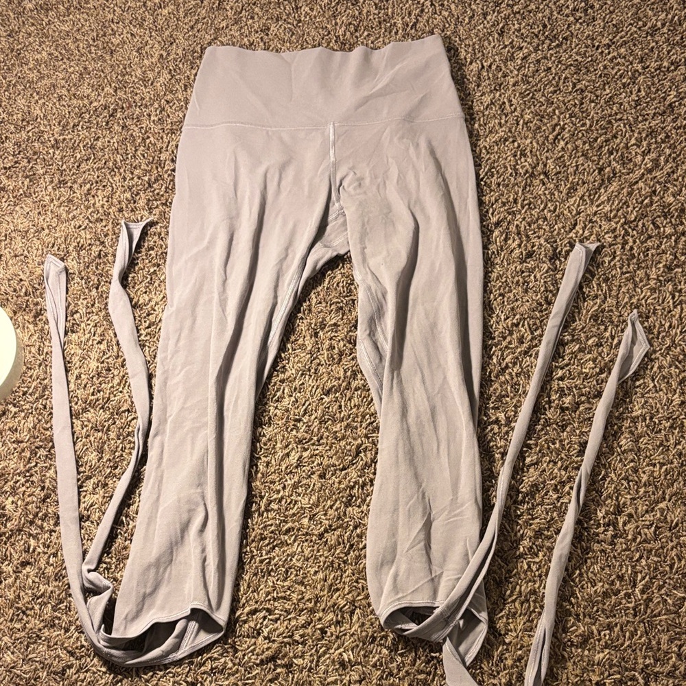 Lululemon Athletica Light Gray Leggings